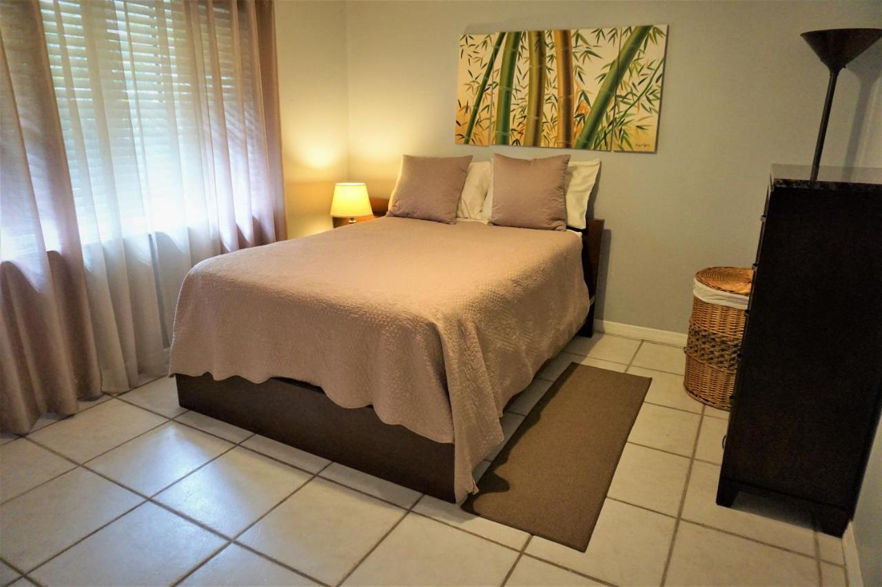 Jupiter Waterfalls - Newly Updated - Tiki Hut, Fire Pit, Kitchen, Pool Heater And More Eksteriør bilde