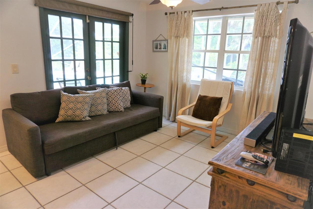 Jupiter Waterfalls - Newly Updated - Tiki Hut, Fire Pit, Kitchen, Pool Heater And More Eksteriør bilde