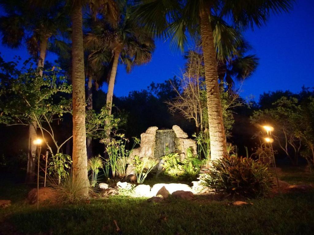 Jupiter Waterfalls - Newly Updated - Tiki Hut, Fire Pit, Kitchen, Pool Heater And More Eksteriør bilde