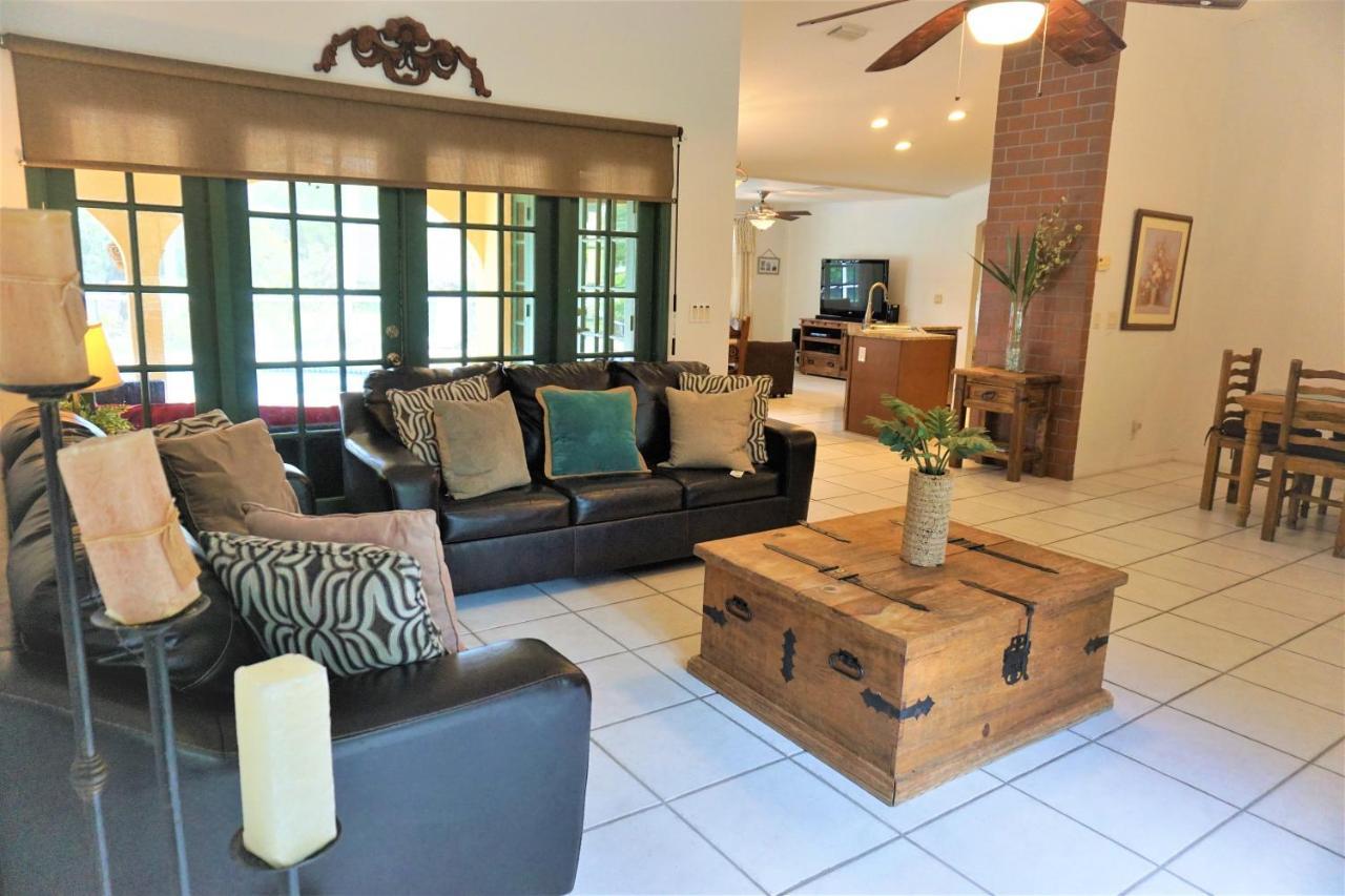 Jupiter Waterfalls - Newly Updated - Tiki Hut, Fire Pit, Kitchen, Pool Heater And More Eksteriør bilde